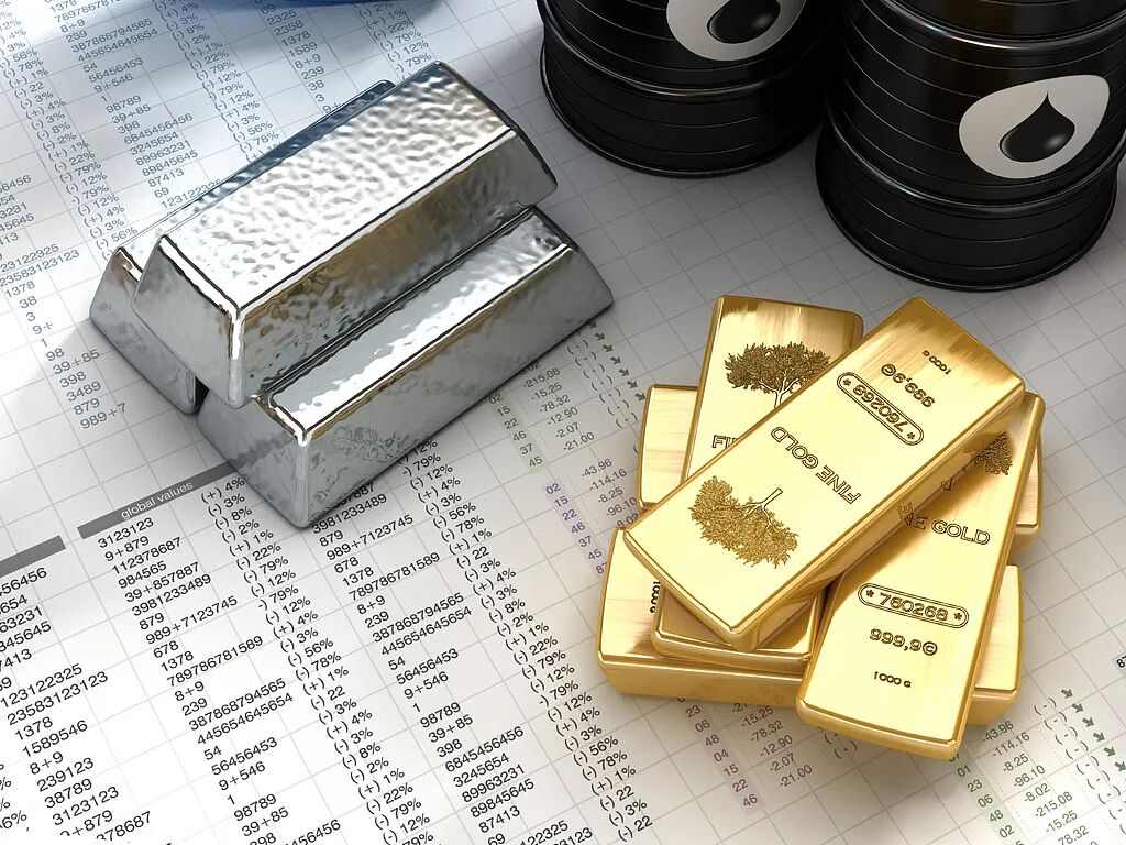 金价	、银价、油价	，都涨了